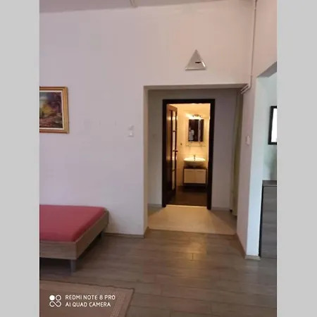 Apartment M&m